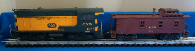 C & NW Switcher & Caboose C&NW